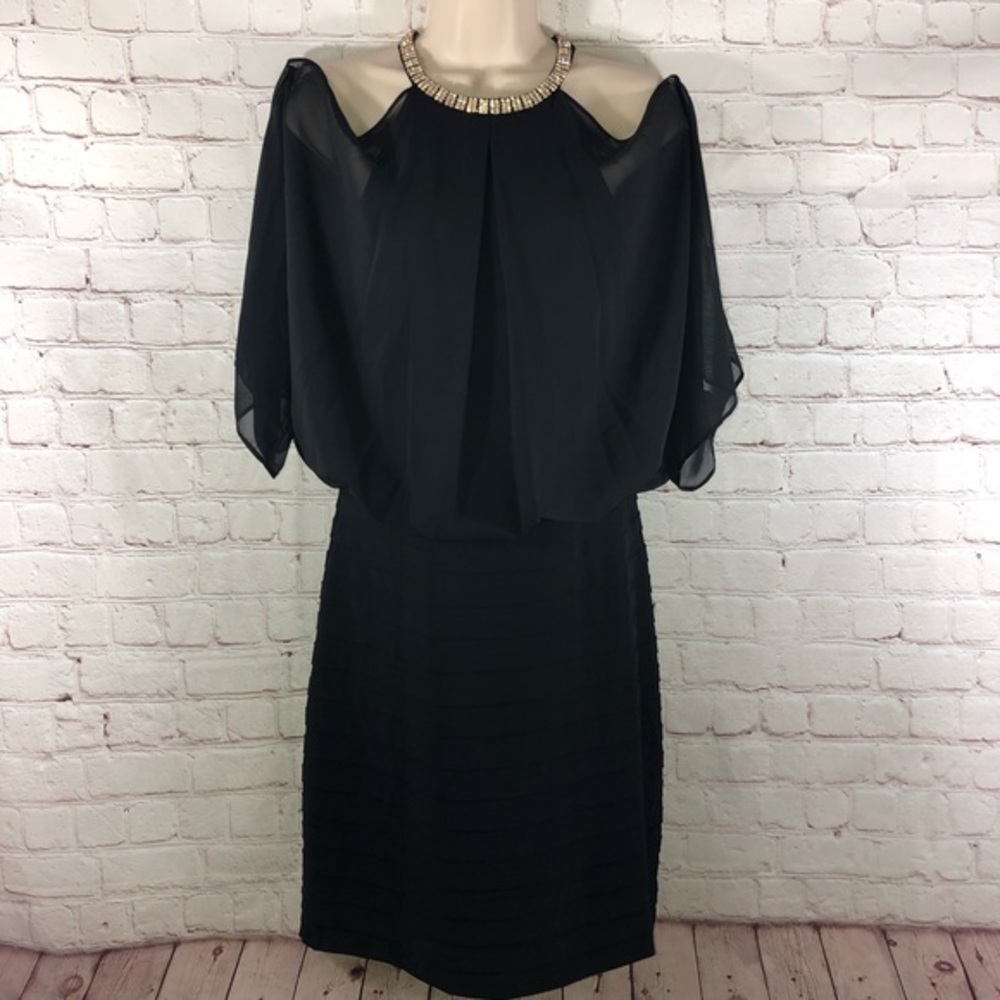 Stenay 3/4-Sleeve Cold-Shoulder Blouson Dress